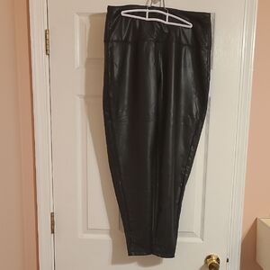 Zenana Outfitters Black Faux Leather Trousers